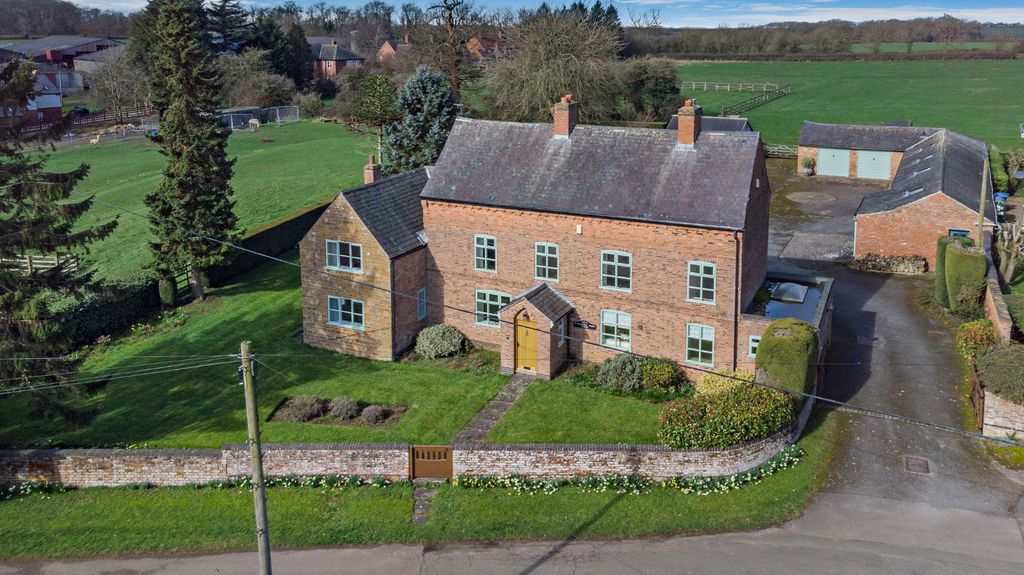 Property photo 1 of 18 Picture No. 03