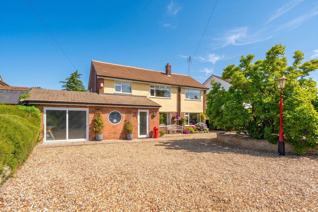 Property photo 1 of 23