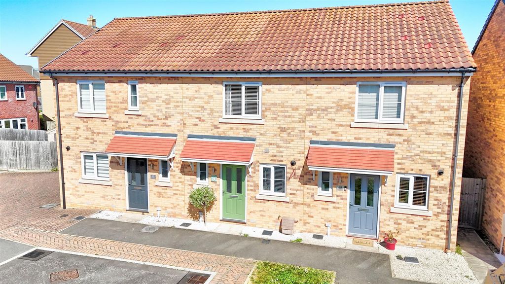 Property photo 1 of 14 Dji_20260429151340_0183_D_Interior 4.Jpg