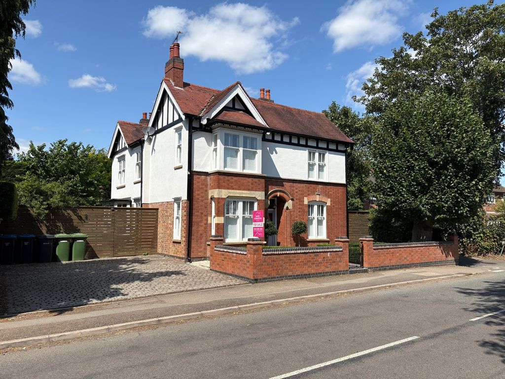 Property photo 1 of 38