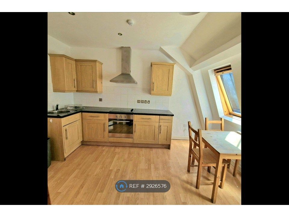 Property photo 2 of 5