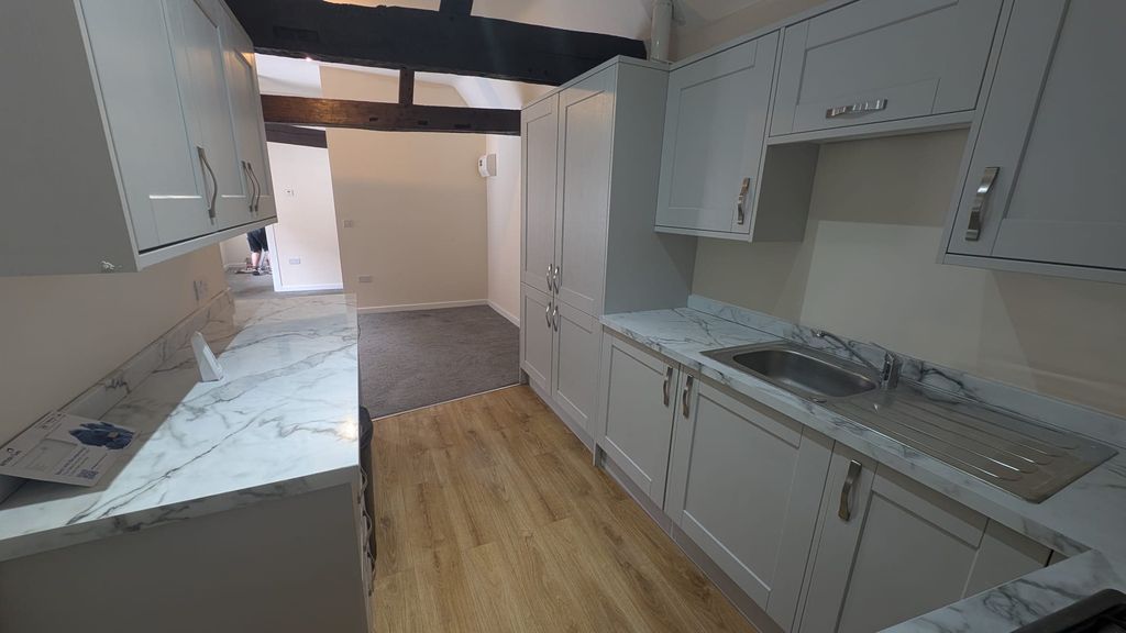Property photo 2 of 9 1B3595D8-26F6-424B-Bd9A-37Ab73466331