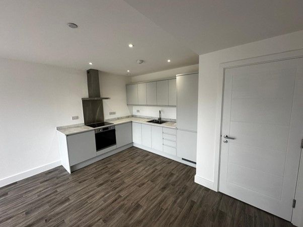 Property photo 2 of 14 Image