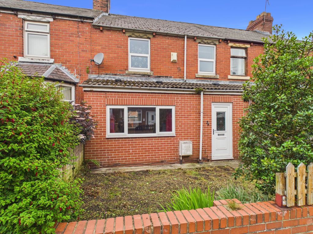 Property photo 1 of 11 External