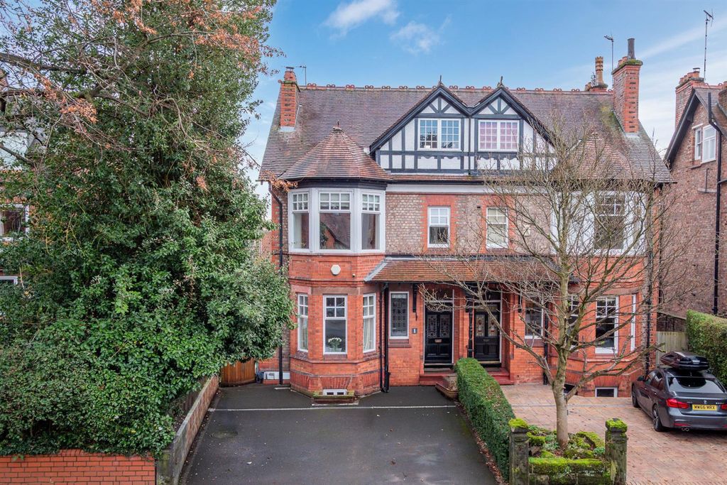 Property photo 1 of 42 Main