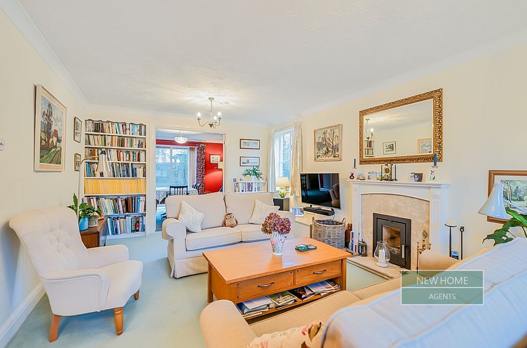 Property photo 3 of 19