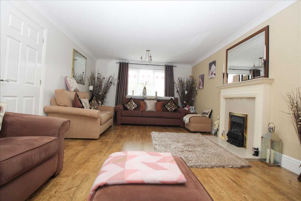 Additional image 5 of 5 bed detached house for saleLavendon Close, Southfield Gardens, Cramlington NE23