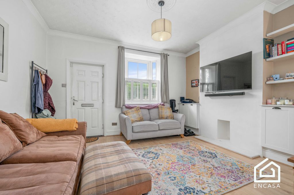Property photo 3 of 14