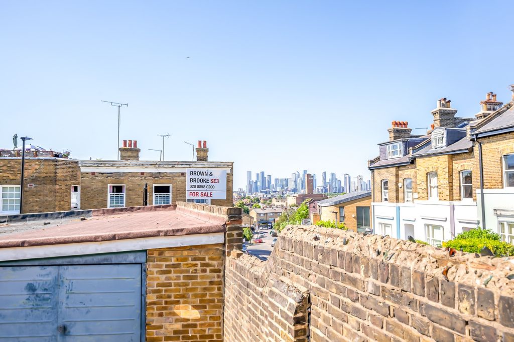 Property photo 2 of 26 4543342