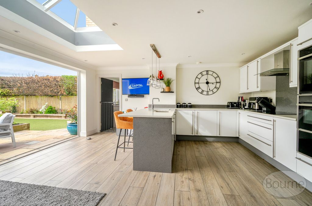 Property photo 3 of 25 322ee3c7-1B0d-4Ca...