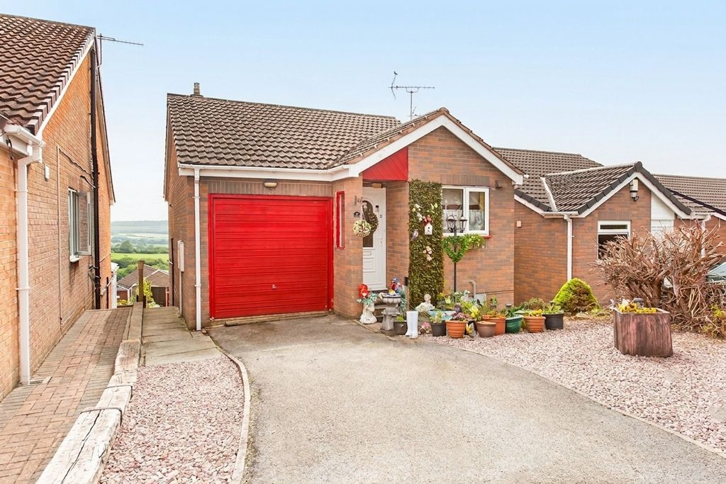 Property photo 1 of 26