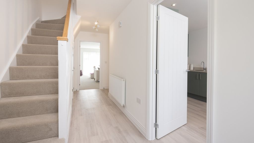 Property photo 3 of 12 Rosebrook, Hambrook