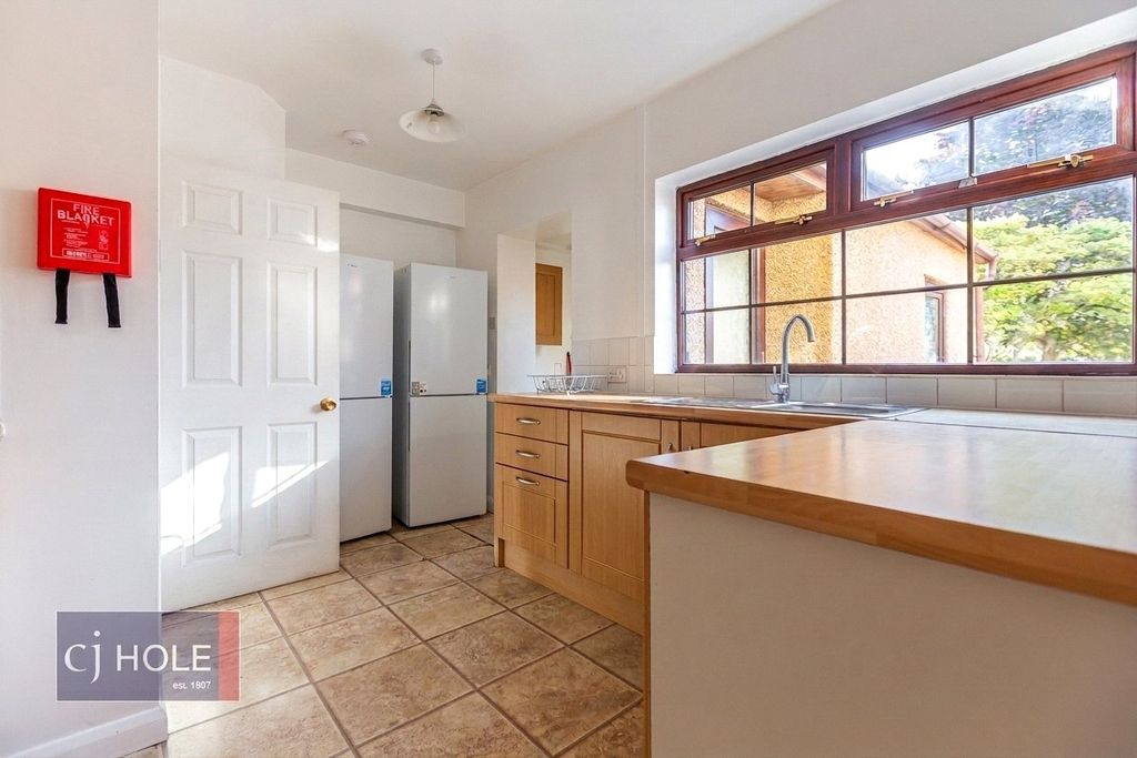 Property photo 1 of 19 Picture No. 71