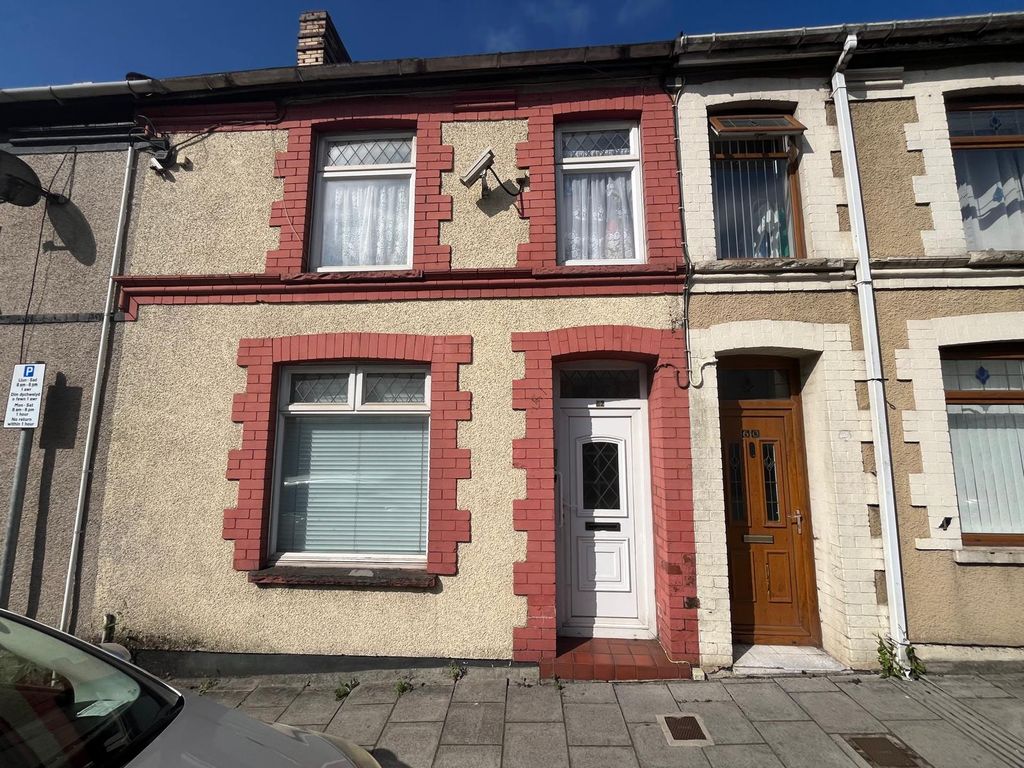 Property photo 3 of 22