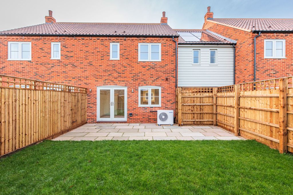 Property photo 3 of 13
