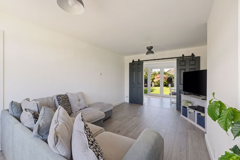 Property photo 3 of 18 Photo 14