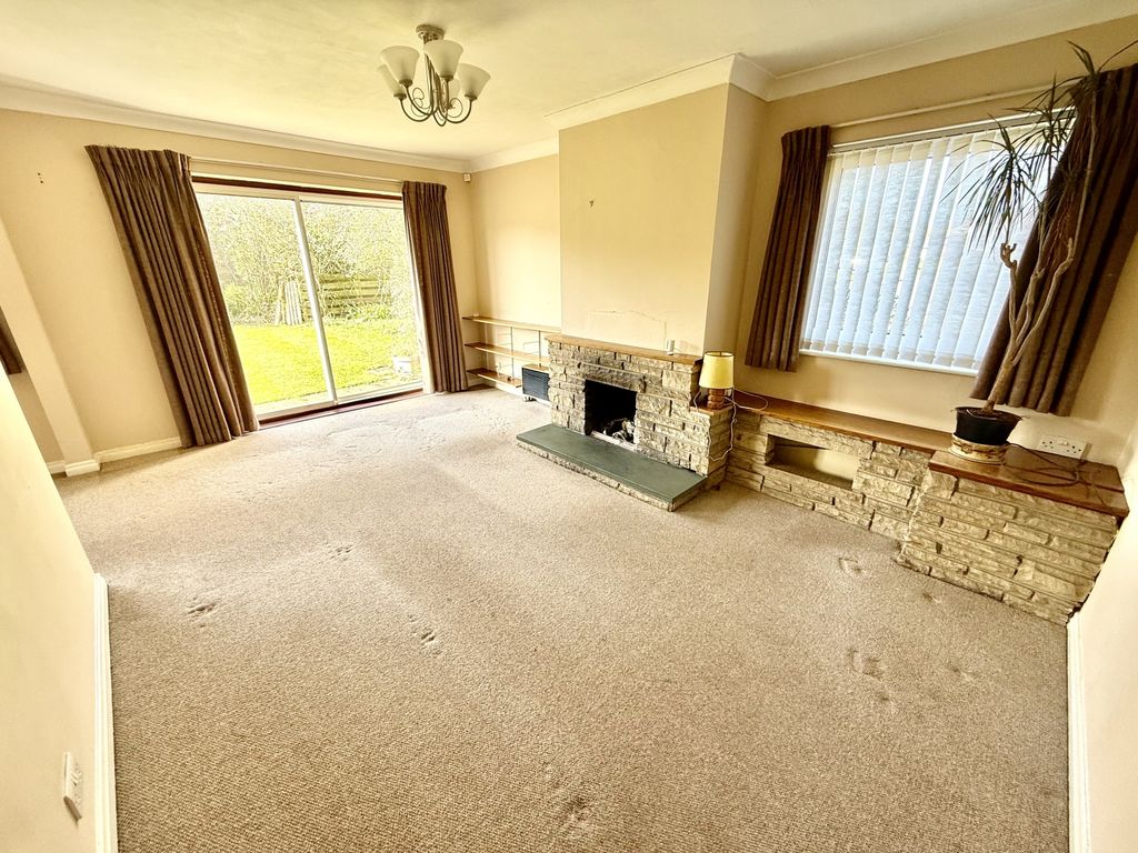 Property photo 2 of 14 Img_2650