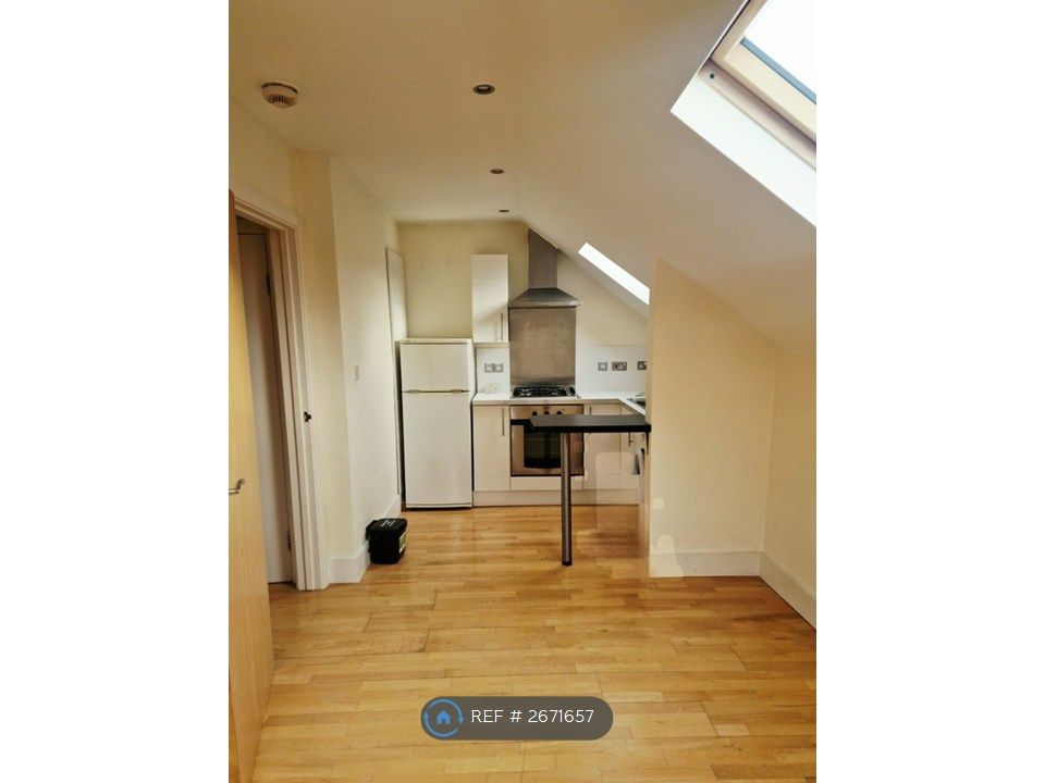 Property photo 1 of 5