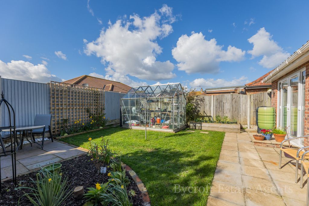 Property photo 3 of 16