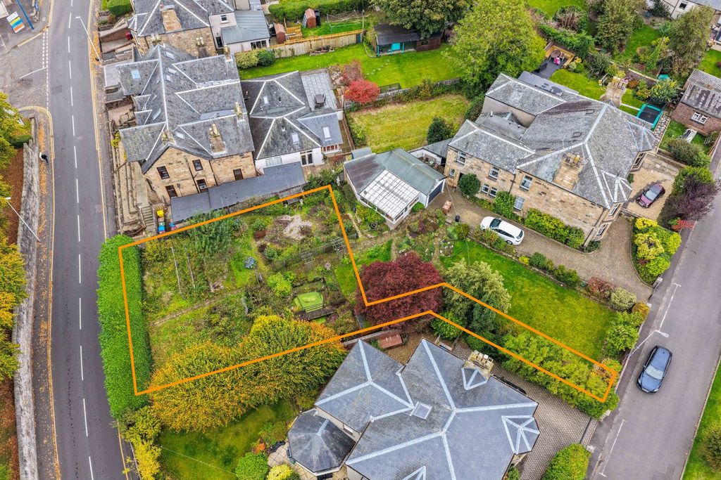 Property photo 1 of 5