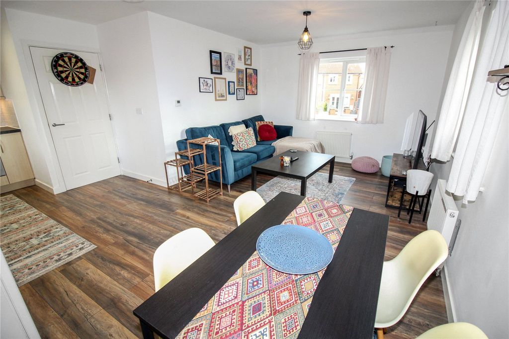 Property photo 3 of 11 Picture No. 06