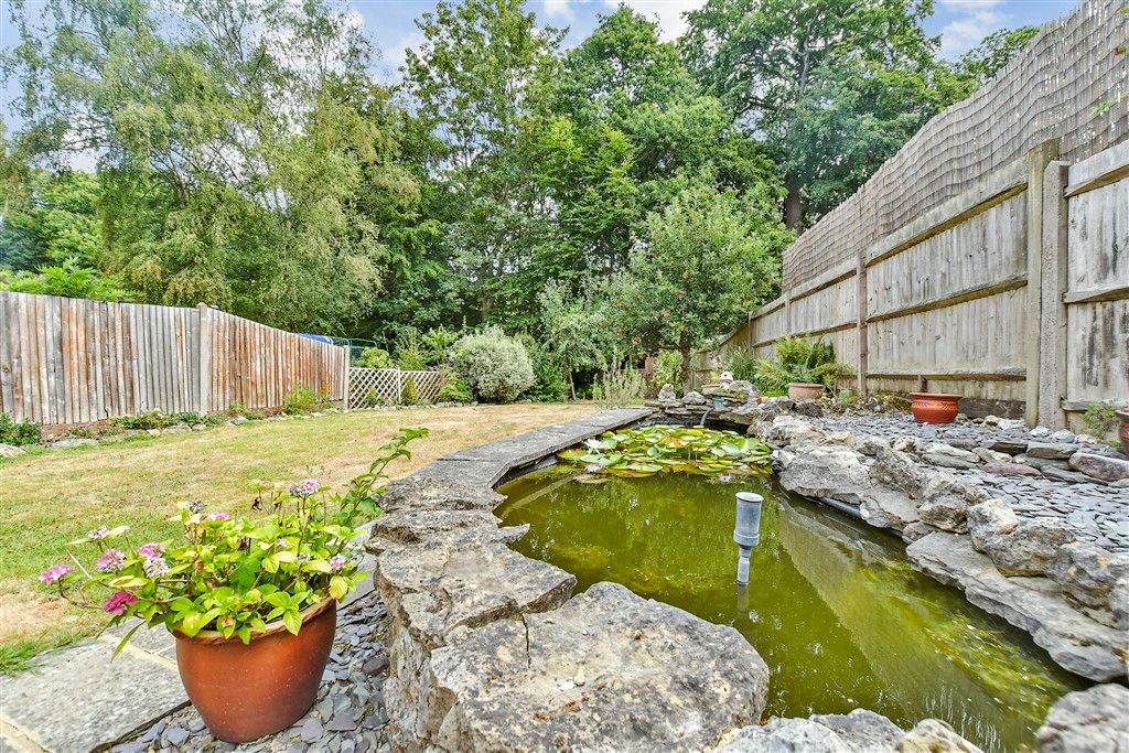 Property photo 2 of 11 Rear Garden