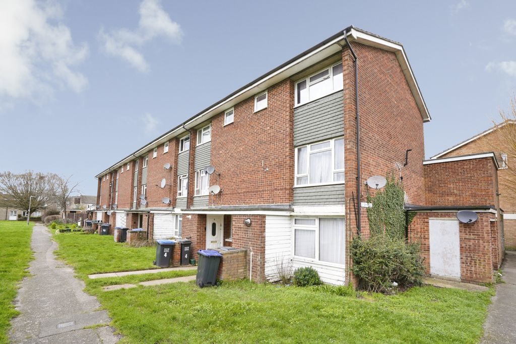 Property photo 1 of 12