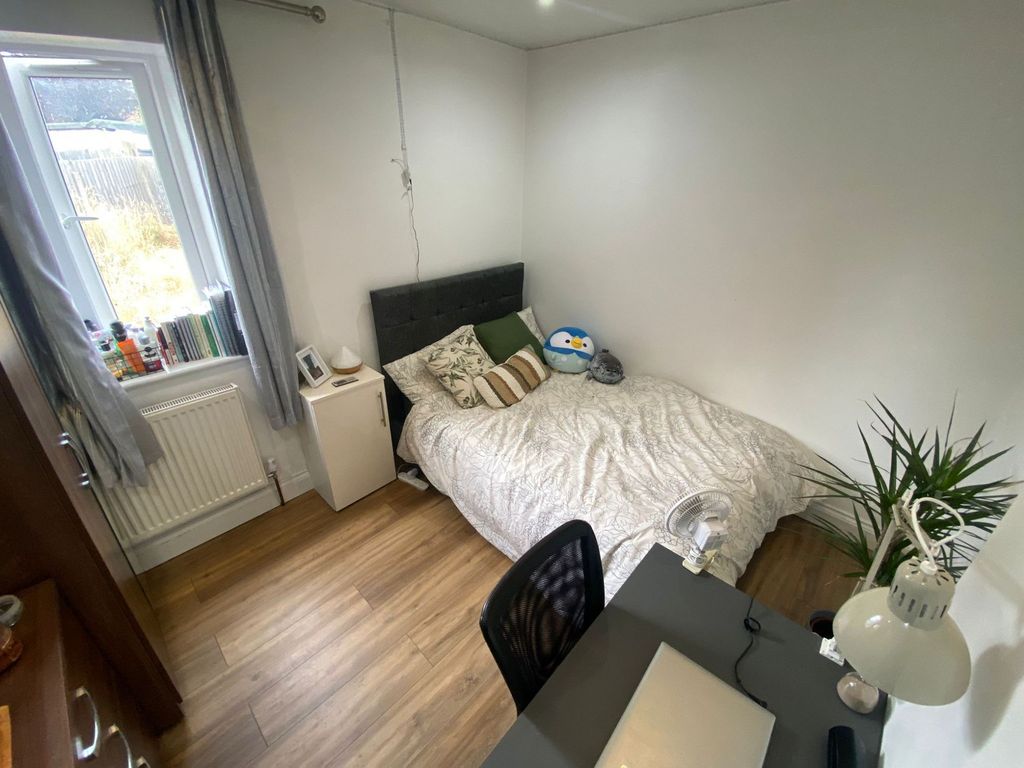 6 bed shared accommodation to rentAnstridge Road, London SE9 photo 4