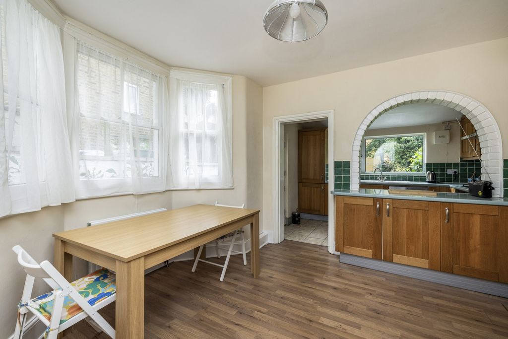 Property photo 3 of 30 Bfk_2949