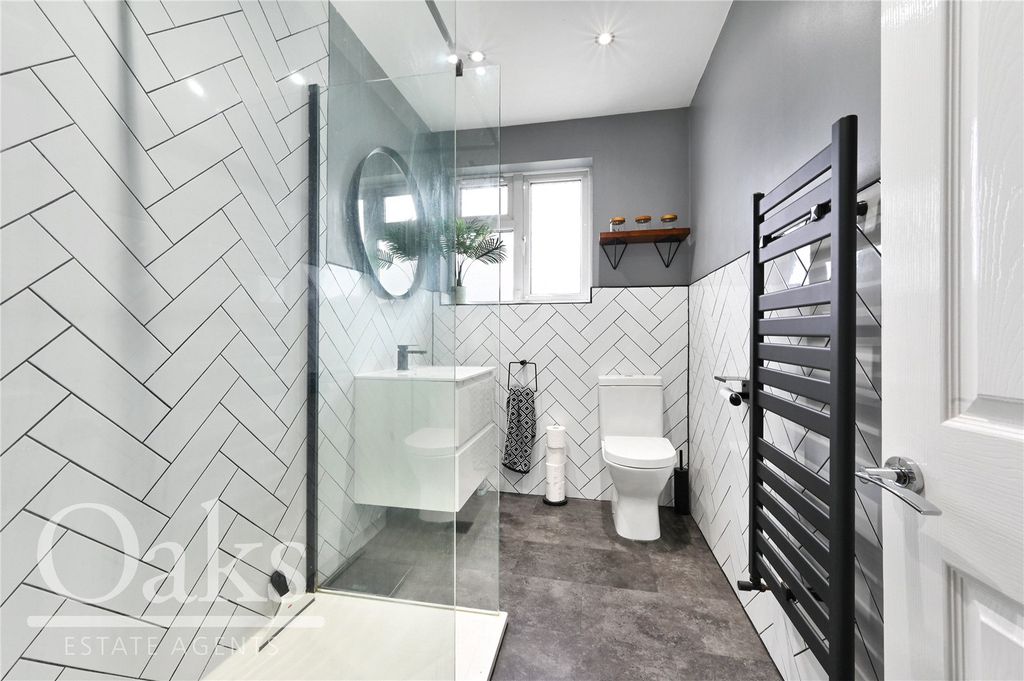 Property photo 3 of 12 Picture No. 04