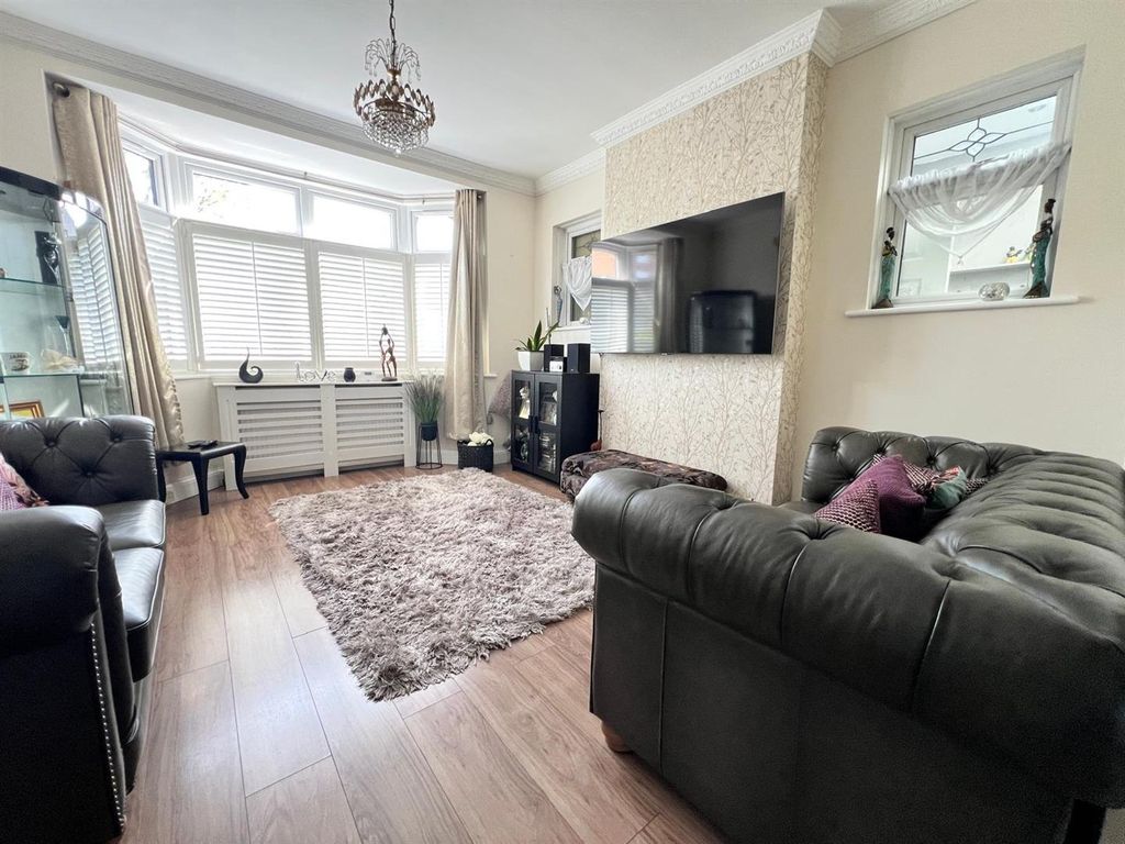 Property photo 3 of 15 03.Jpg