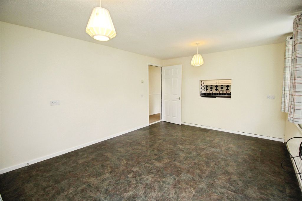 Property photo 2 of 10 Picture No. 3