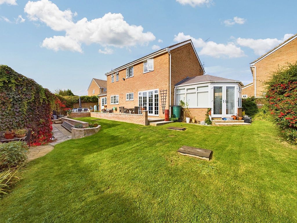 Property photo 2 of 22