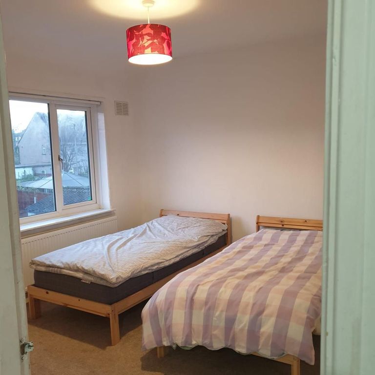 Property photo 2 of 5