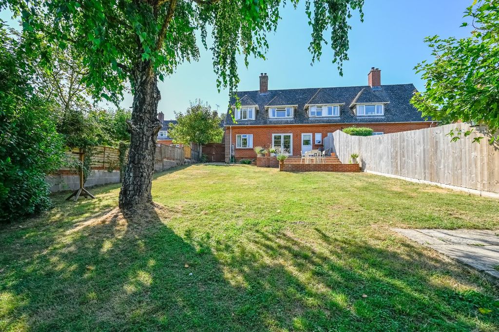 Property photo 1 of 21