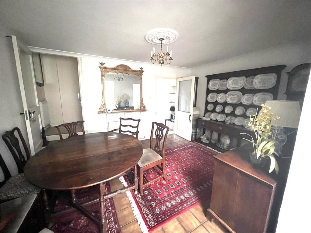 Property photo 3 of 16 Picture No. 06