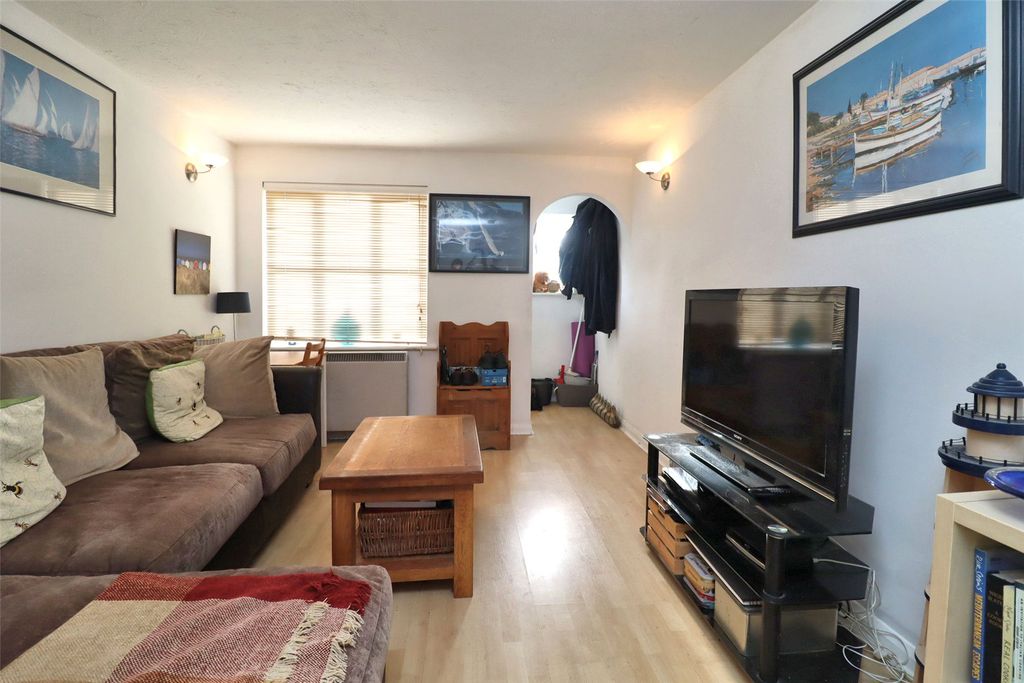 Property photo 2 of 8 Picture No. 06