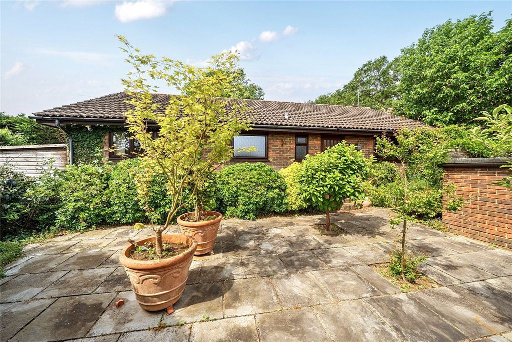 Property photo 1 of 19 Picture No. 01