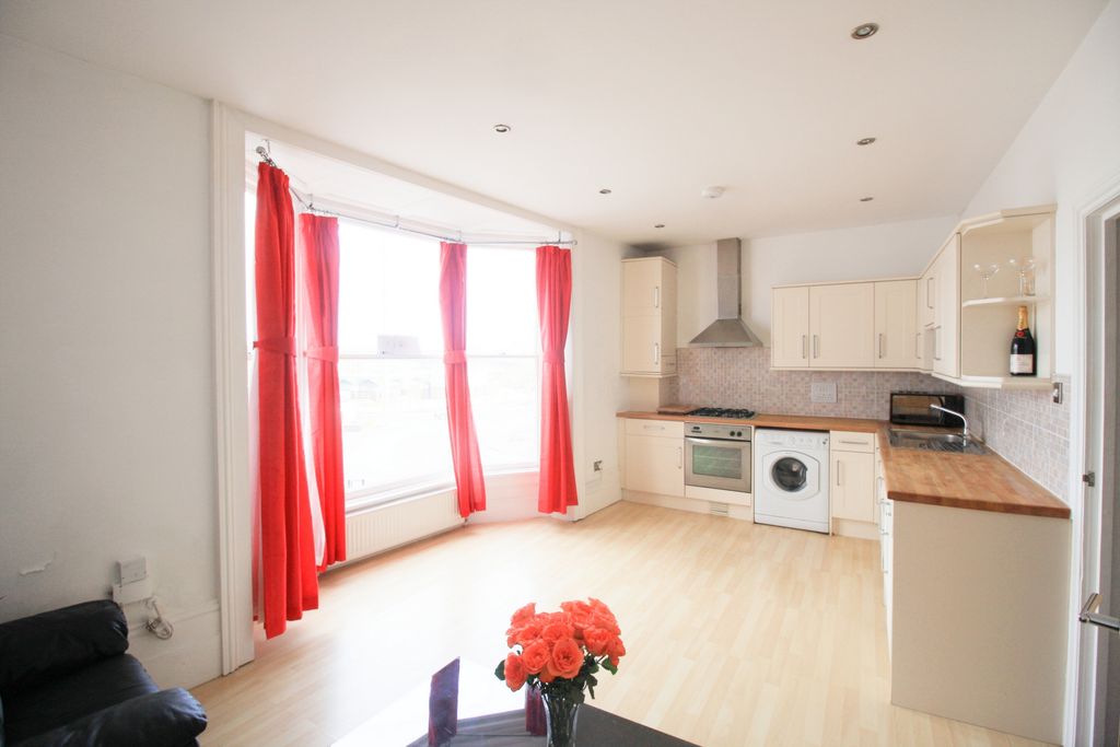 Property photo 1 of 6 Photo 1