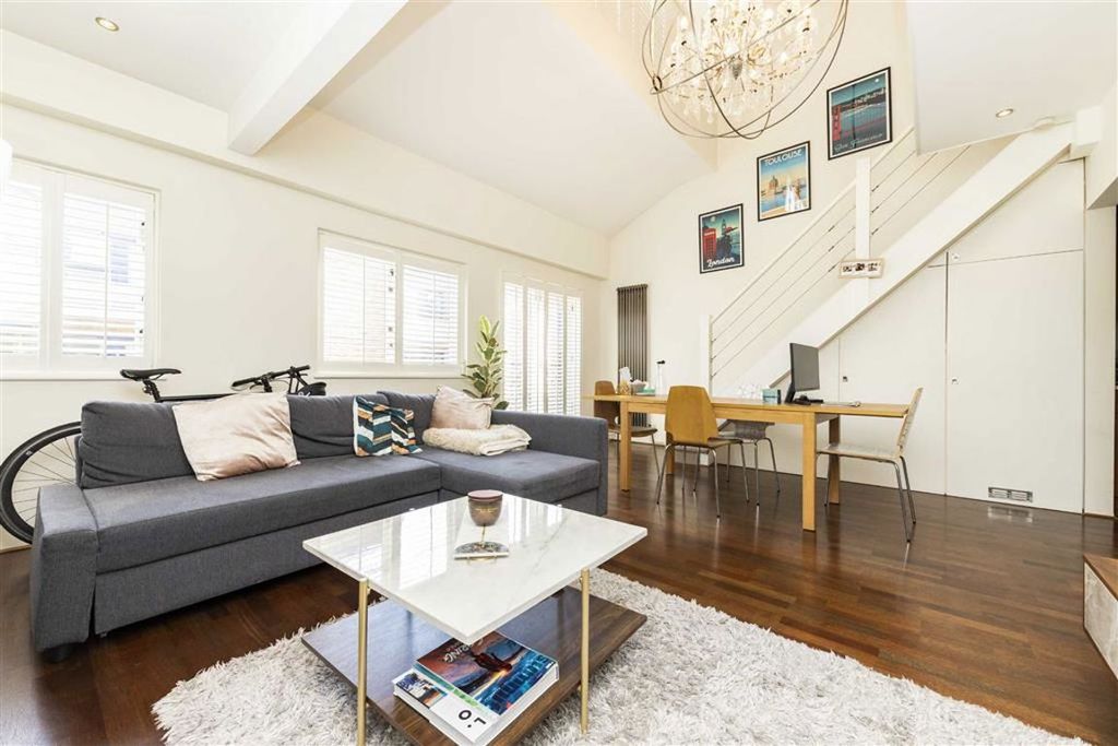 Property photo 2 of 5