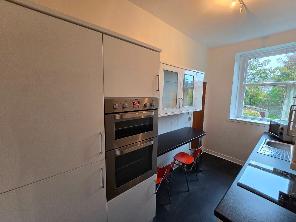 Property photo 3 of 10 Photo 3