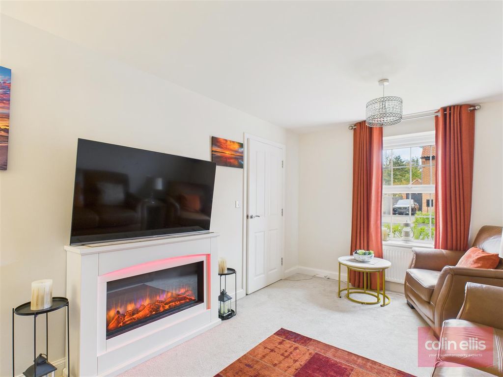 Property photo 2 of 22