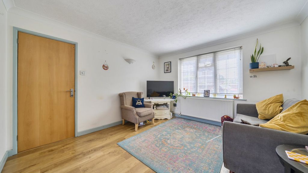 Property photo 3 of 21