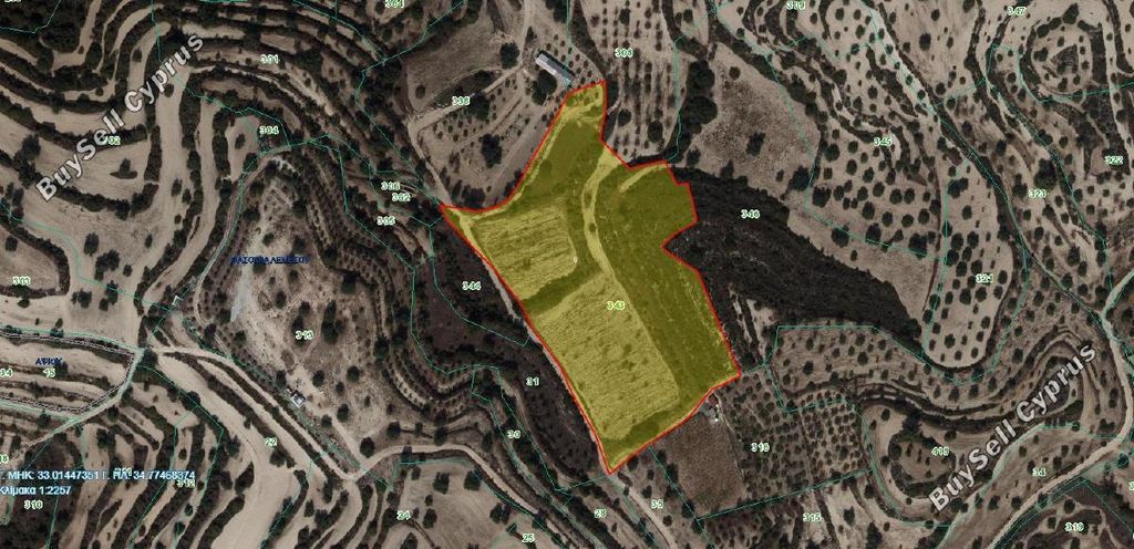 Property photo 1 of 2