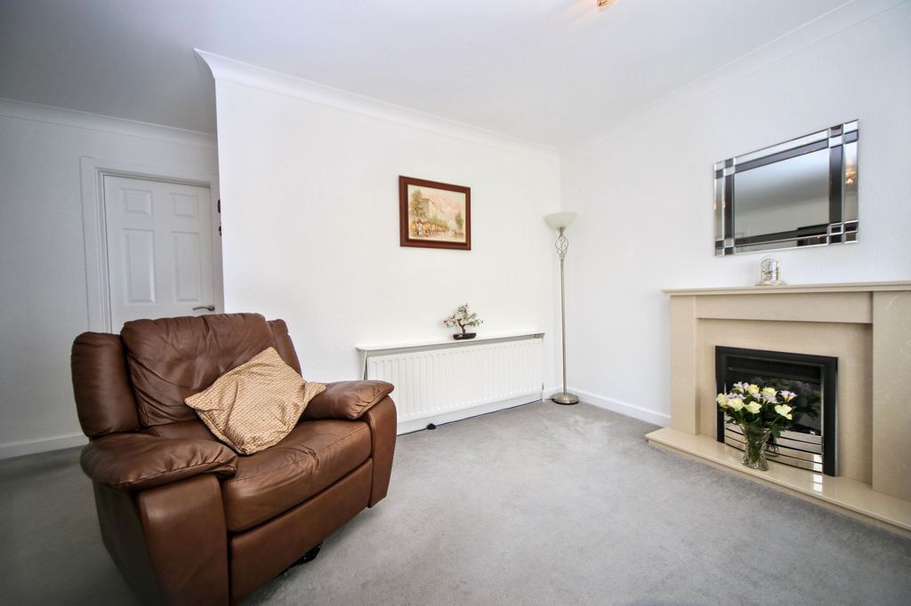 Property photo 3 of 18