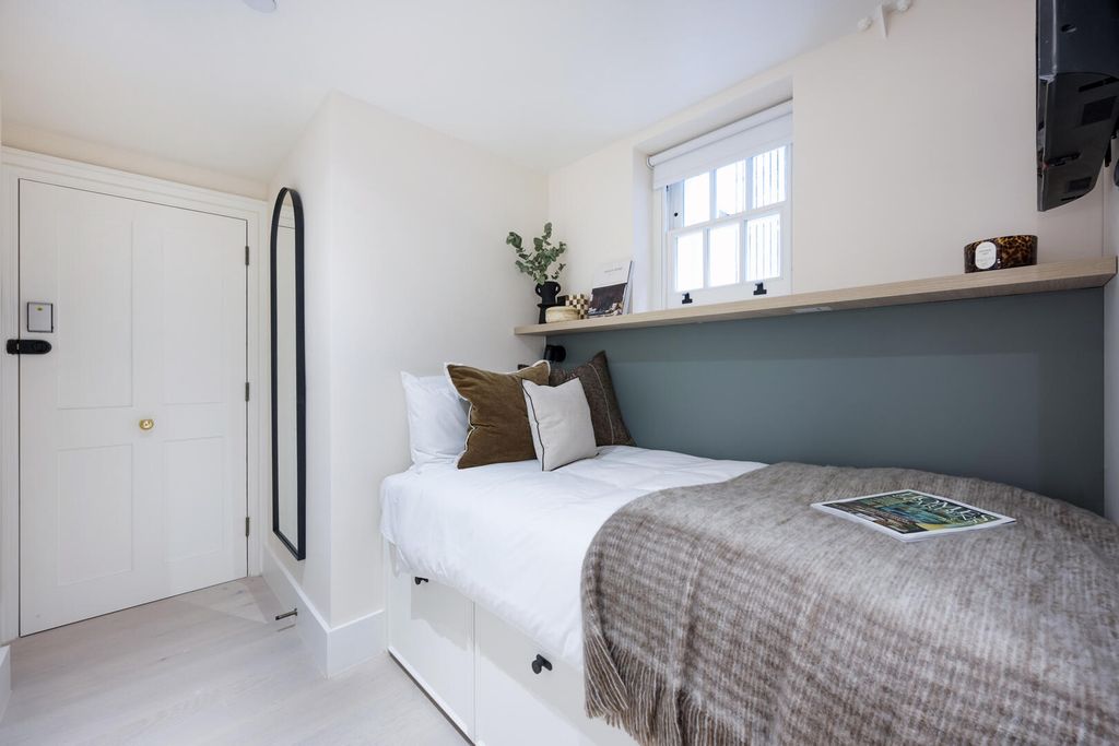 Property photo 1 of 7 F3 (8).Jpg