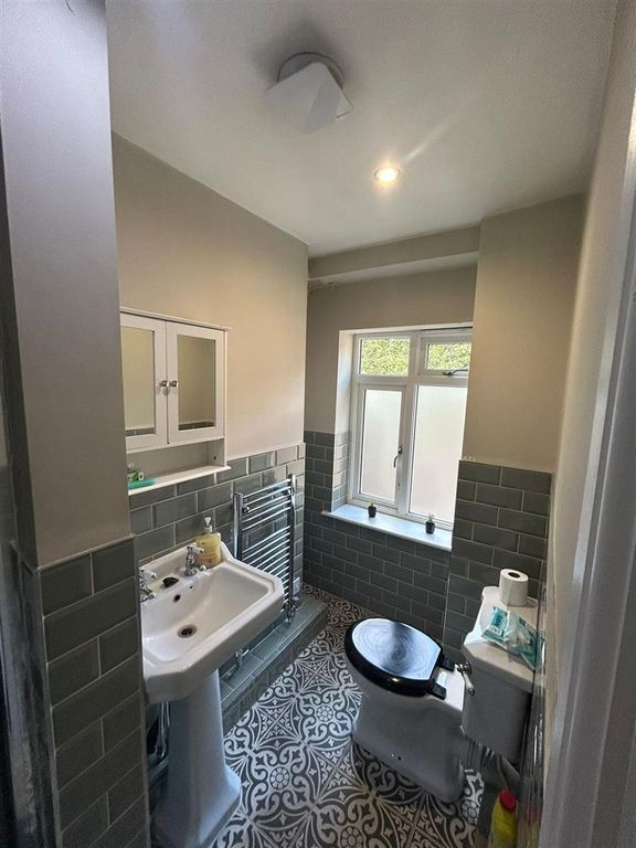 Additional image 10 of 6 bed shared accommodation to rentQueen Square, Leeds LS2