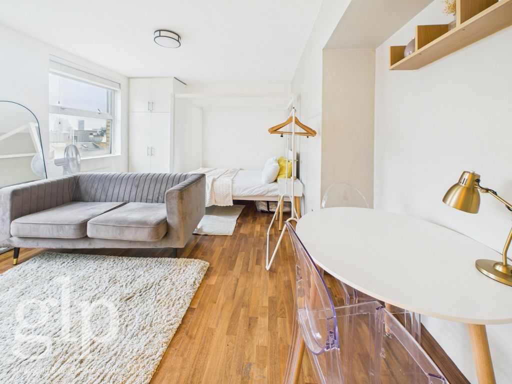 Property photo 1 of 15 4763262