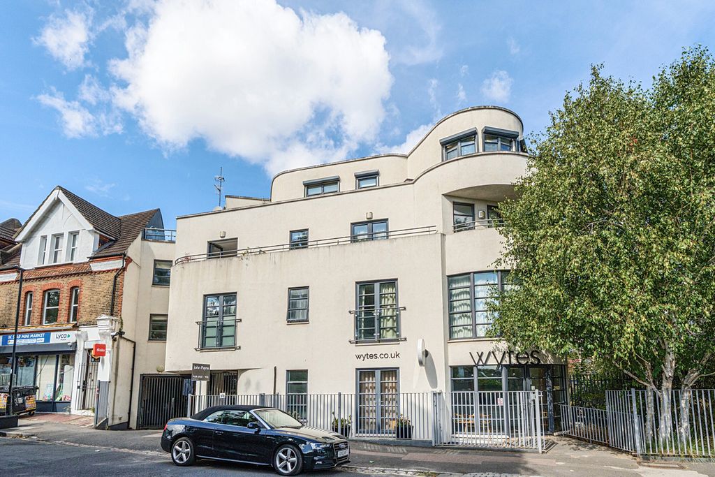 Property photo 3 of 19 1345634-8-68B02F4...