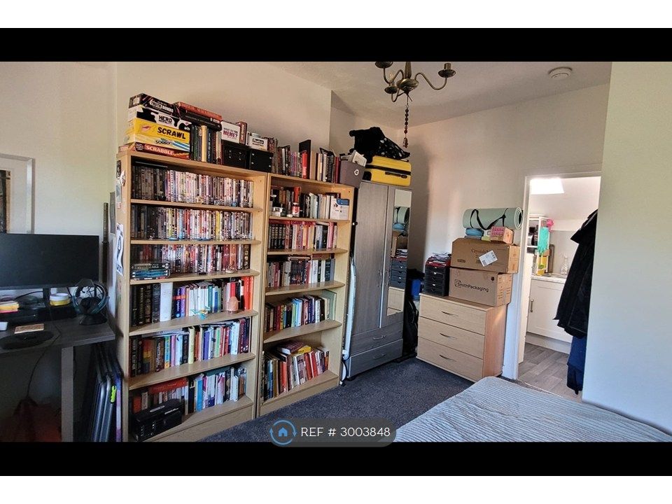 Property photo 2 of 5